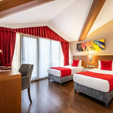 Hotel Veyron & Istanbul