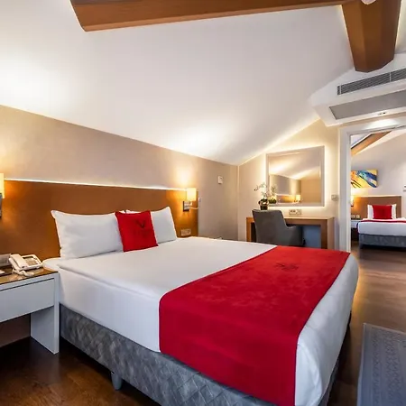 Veyron & Hotel Istanbul