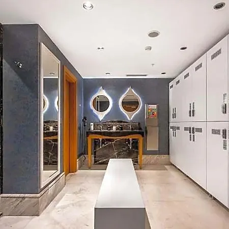 Hotel Veyron & 4*