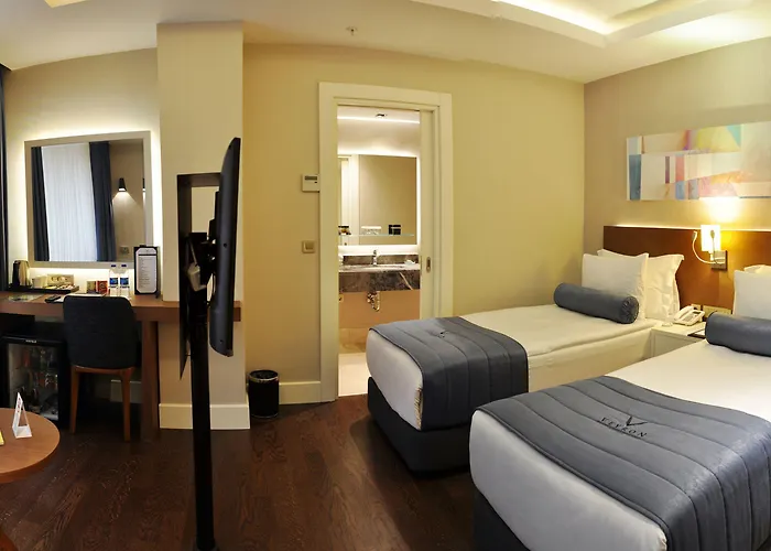 Hotel Veyron & Istambul