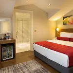 Hotel Veyron & Estambul