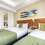 Hotel Veyron & Estambul