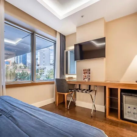 Otel Veyron & İstanbul