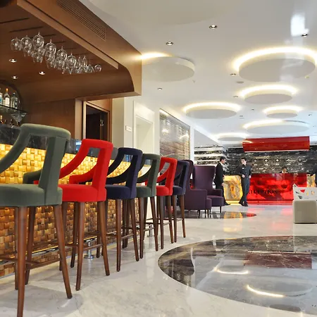 Veyron & 4* İstanbul