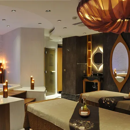 Veyron & 4* İstanbul