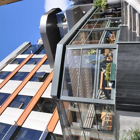 Otel Veyron & İstanbul