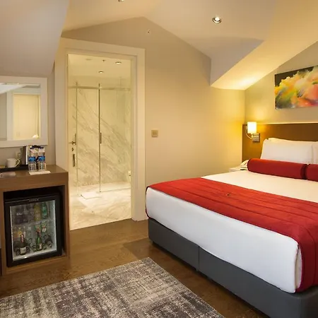 Otel Veyron & İstanbul